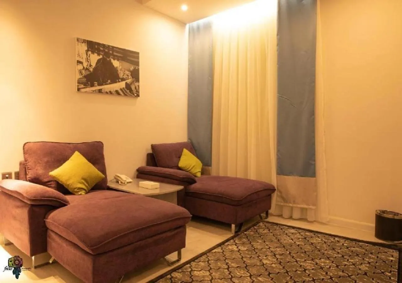 Manazeli Jeddah - Hotel 4*,